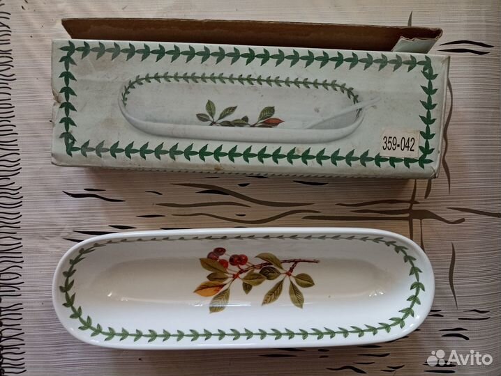 Стопки богемское стекло, Соусница. Стопки обычные