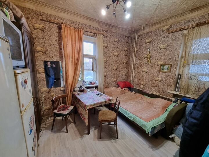 Комната 11,4 м² в 3-к., 2/2 эт.