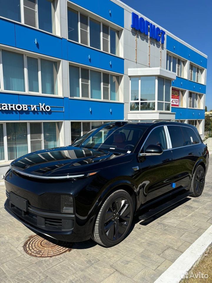 LiXiang L9 1.5 AT, 2024, 1 км