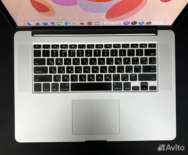 Apple MacBook Pro 15 2013 (Как новый)