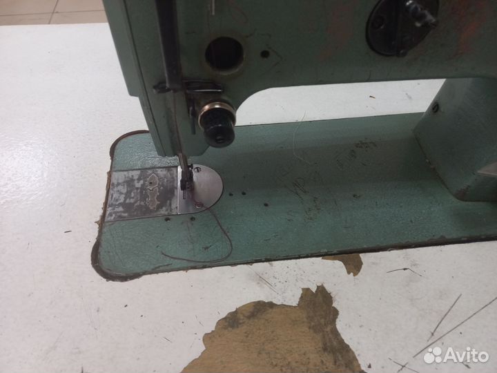 Швейная машина бу
