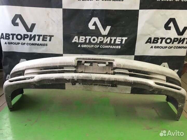 Бампер передний Toyota Cresta GX100