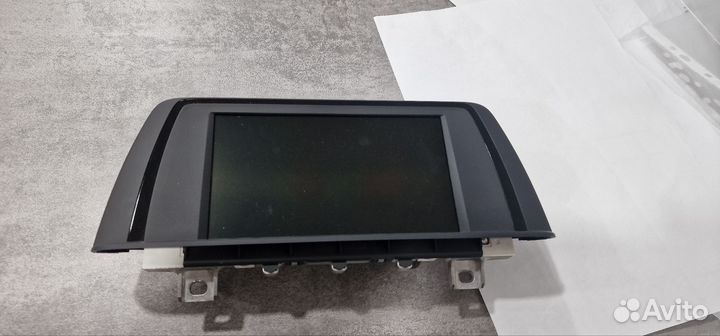 Монитор BMW F30