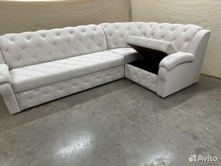 Угловой диван