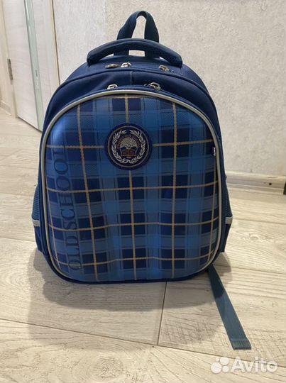 Школьный рюкзак