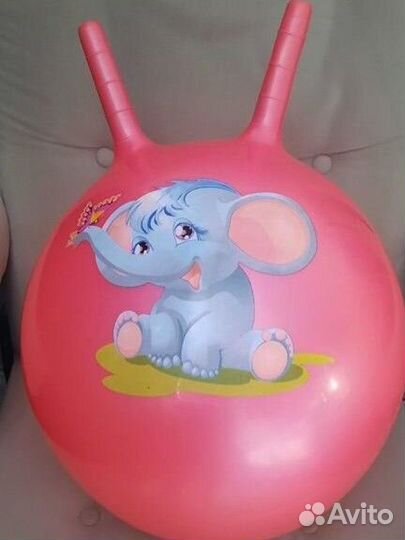 Мяч фитбол с ручками розовый