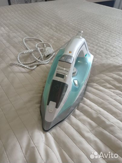 Утюг redmond б/у, в рабочем состоянии