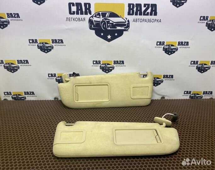 Козырек солнцезащитный алькантара Audi A8