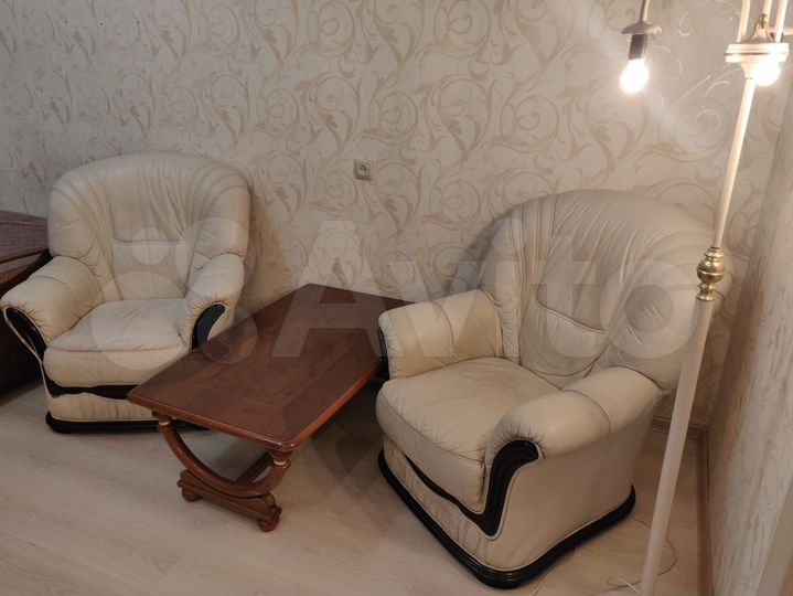 Комната 15 м² в 4-к., 1/5 эт.