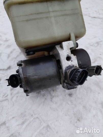 Компрессор гидравлический подвески LC 100