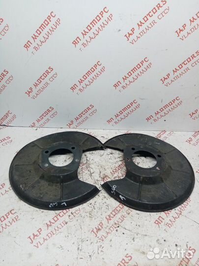 Пыльник тормозного диска передний Volvo S60 седан