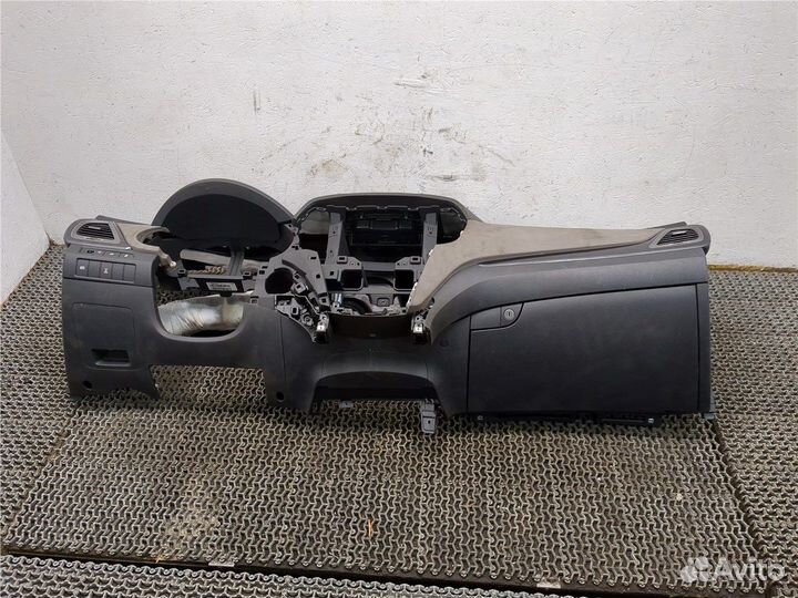 Панель передняя салона Hyundai Santa Fe, 2013