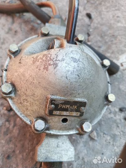 Насос ручной подкачки топлива