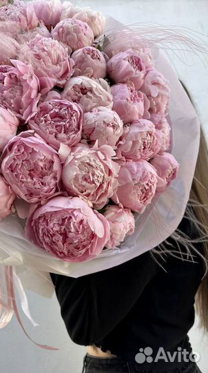 Букет из пионов. 31 штука