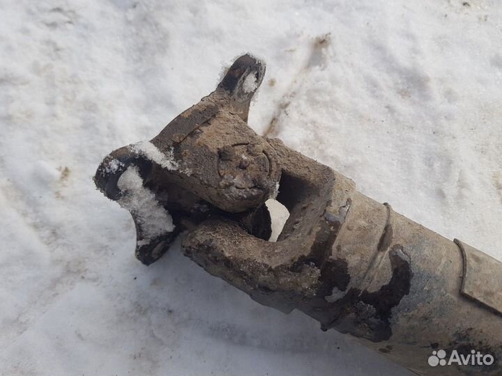 Вал карданный