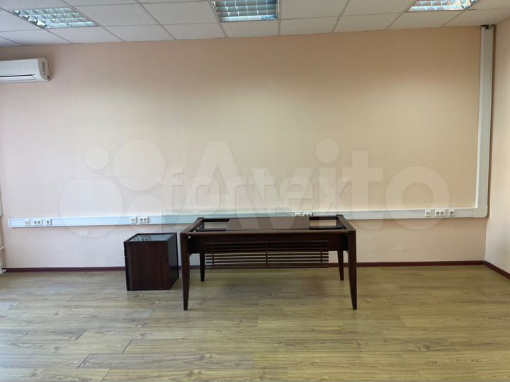 Сдам офисное помещение, 153 м²