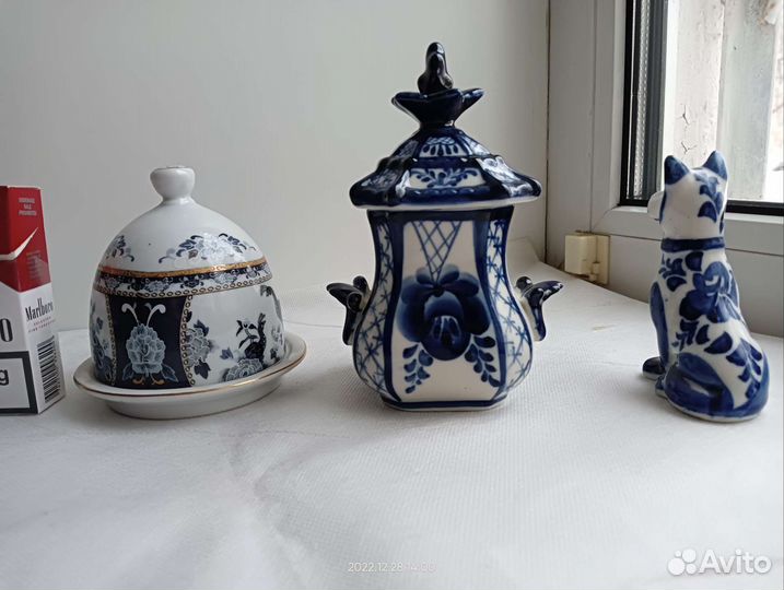 Шкатулка, лимонница, собачка