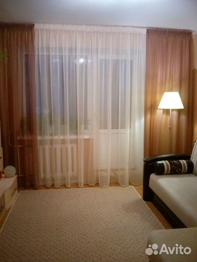 Продаются шторы двухцветные