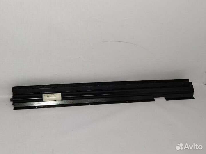 Шторка окна двери задняя правая Porsche Cayenne