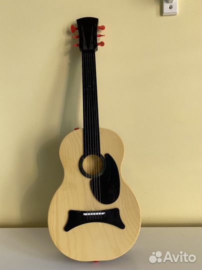 Гитара на батарейках детская