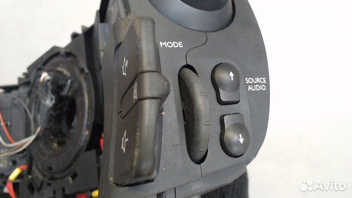 Переключатель поворотов и дворников Renault Clio