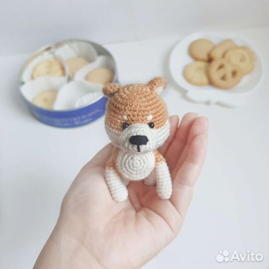 Вязаный щенок Сиба