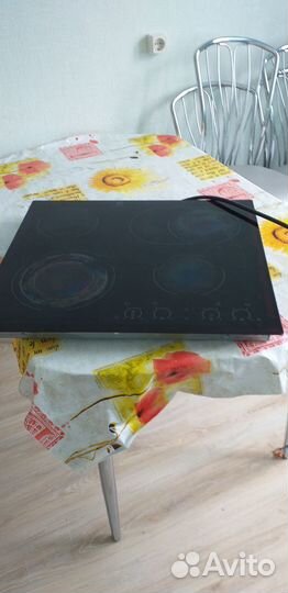 Варочная панель электрическая electrolux