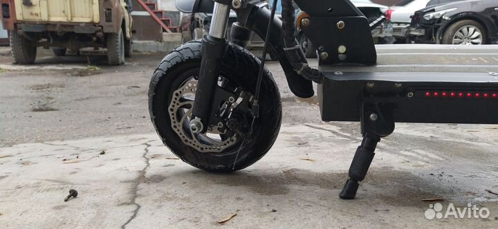 Электросамокат Ultron t103 1200w V3