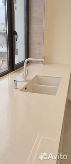 Столешницы кухня подоконники из кварца