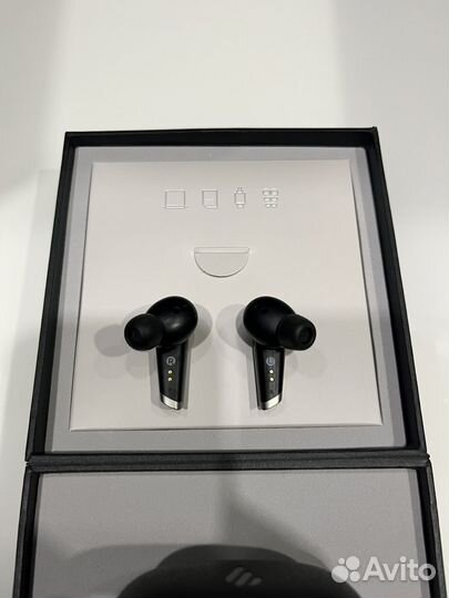 Беспроводные наушники edifier