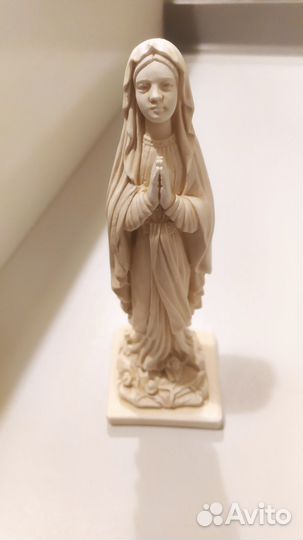 Статуя Марии Гваделупской