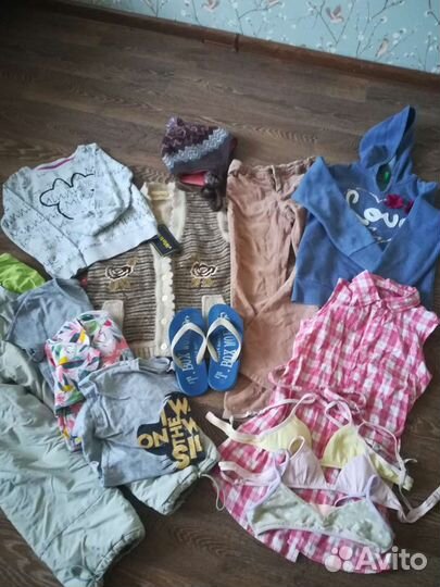 Целый пакет вещей