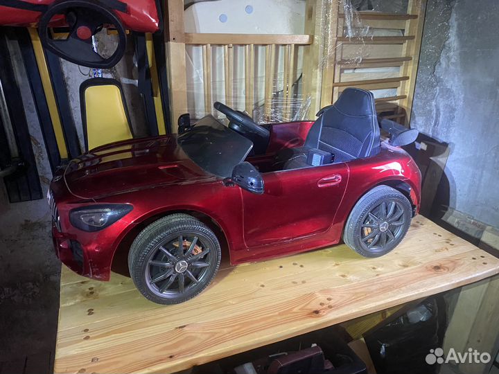 Детский электромобиль