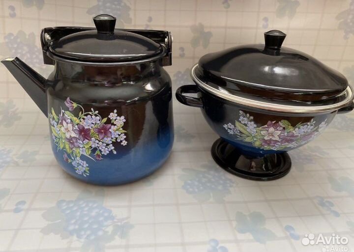 Набор кастрюль ссср(новый) +супница,чайник