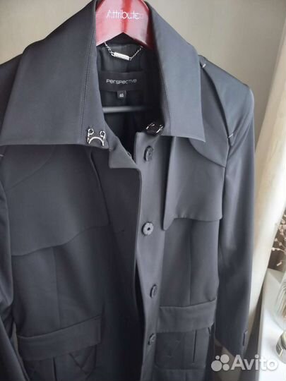 Плащ женский Perspective