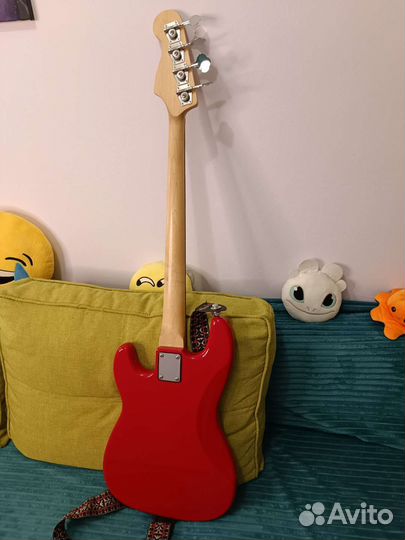 Бас гитара Homage HEB710