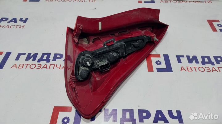 Фонарь задний левый Citroen C4 6350T6