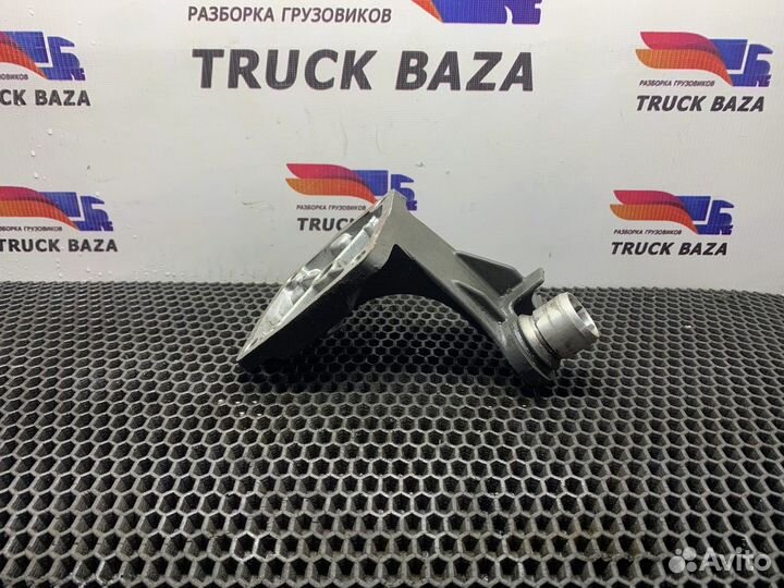 Кронштейн компрессора Mercedes-Benz Actros