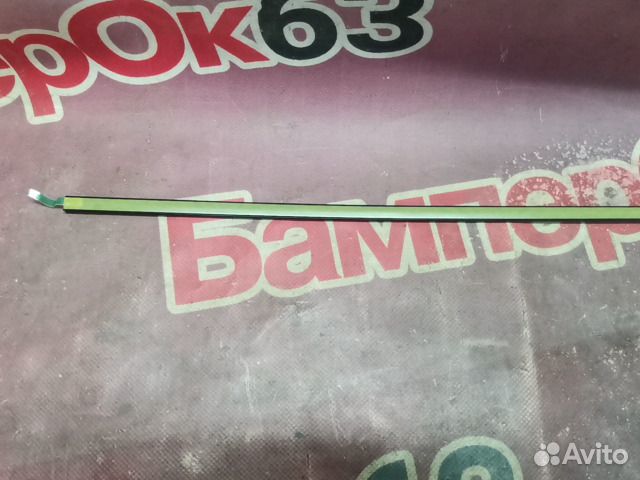 Уплотнитель лобового стекла Nissan Teana