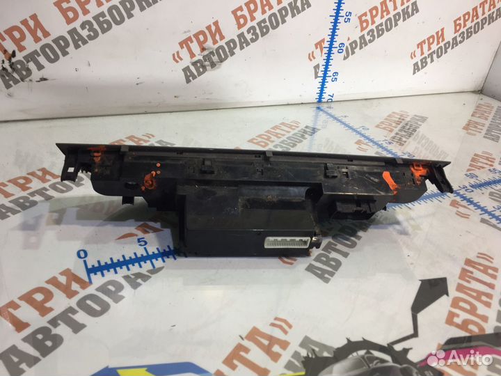 Тойота Камри Блок управления климат-контролем