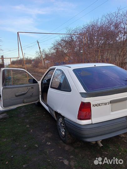 Opel Kadett 1.8 МТ, 1988, 133 000 км