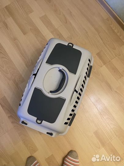 Переноска для животных пластиковая