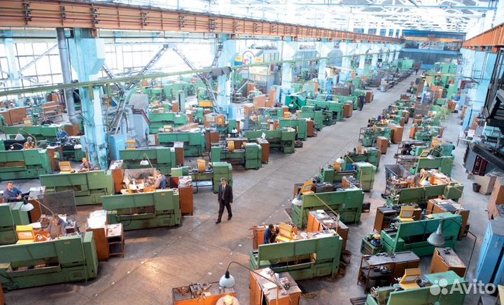 Токарь универсал