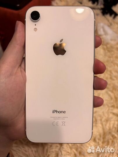 iPhone Xr, 64 ГБ