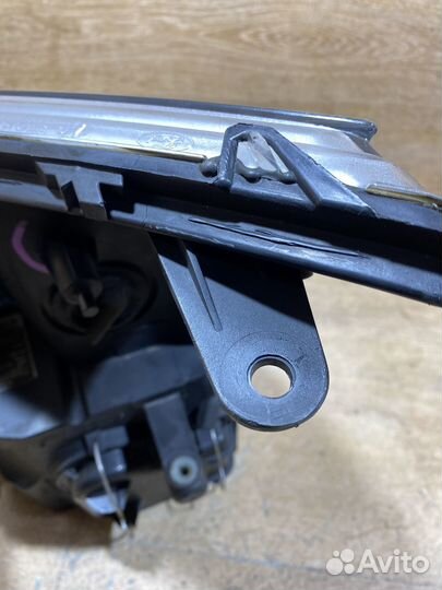 Фара передняя правая Ford Transit 7 Арт. 142171