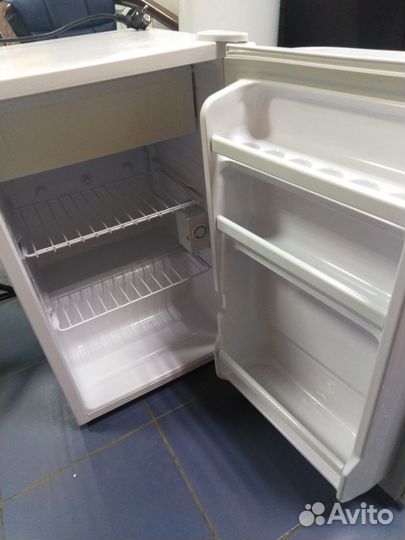 Минихолодильник