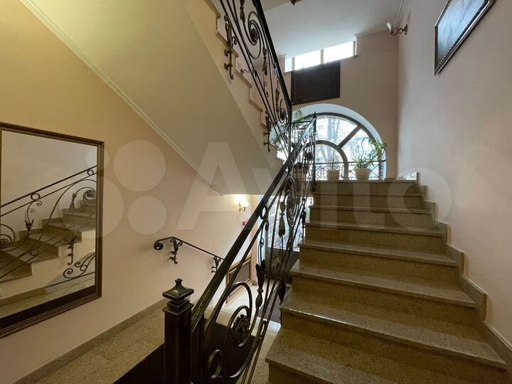 Презентабельный офис в особняке, 254 м²