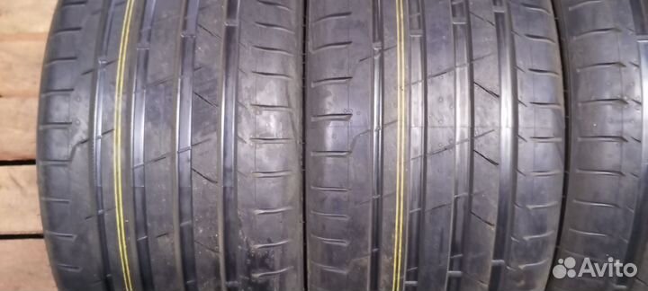Nokian Tyres Hakka Black 2 245/35 R20 95Y