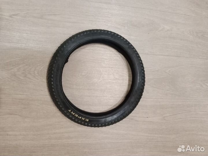 Резина р. 16 на велосипед