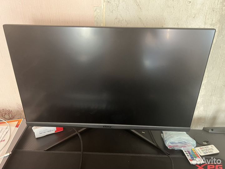 Монитор Msi 27